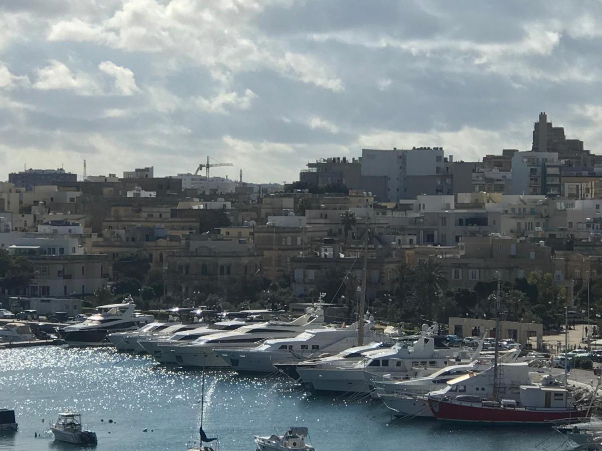 Sir William Strand Apartment Gzira ภายนอก รูปภาพ